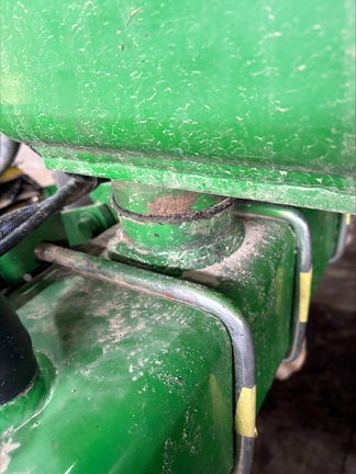 2011 John-Deere DB60
