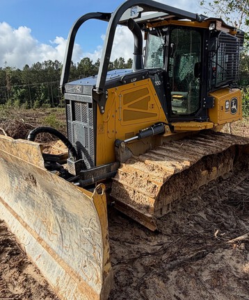 2026 John Deere 700 P
