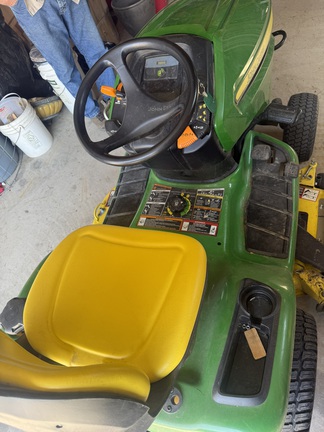 2015 John Deere X324 - Photo3