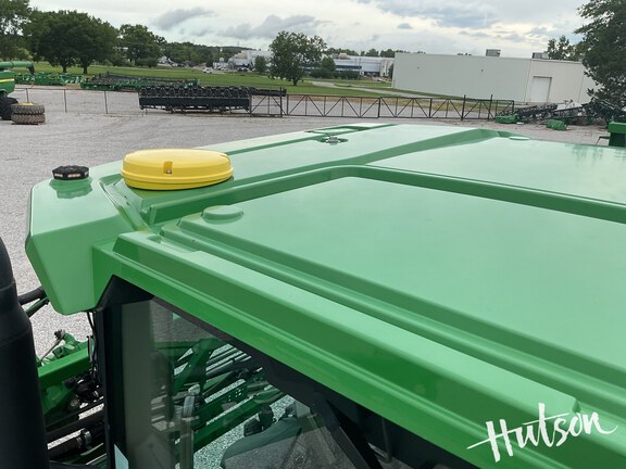 Photo of 2023 John Deere 408R