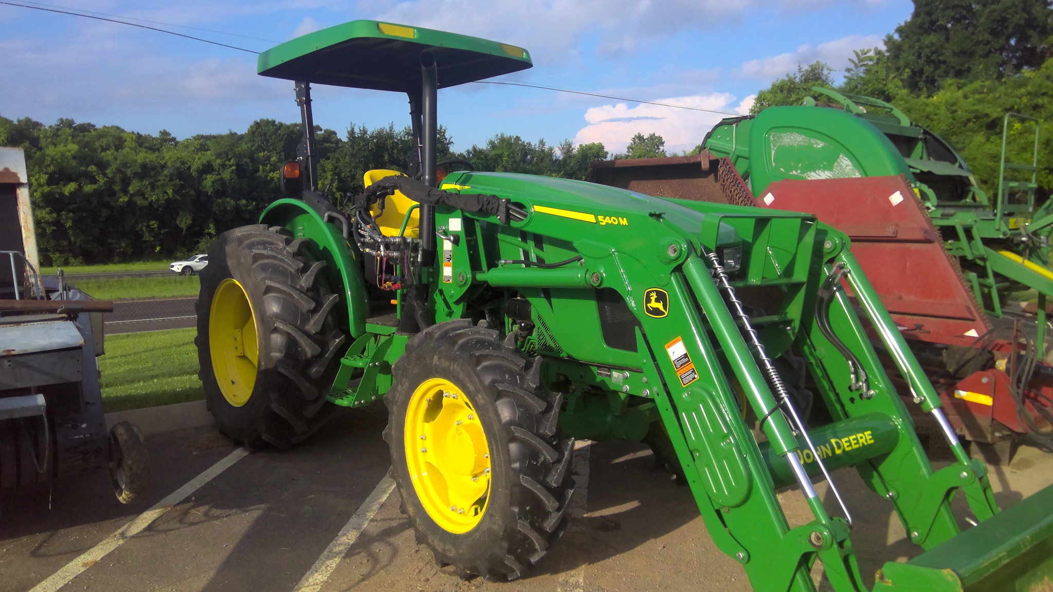 2019 John Deere 5090E