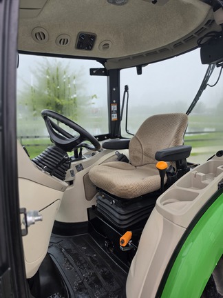 2022 John-Deere 4066R