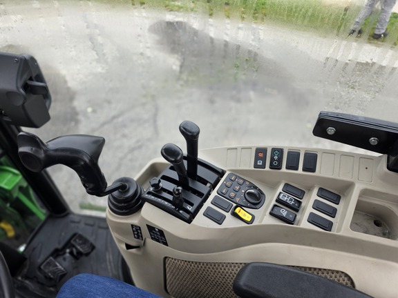 2022 John-Deere 4066R