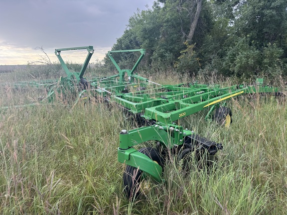  John Deere 2620
