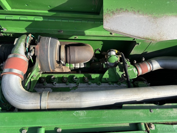 2009 John Deere T670