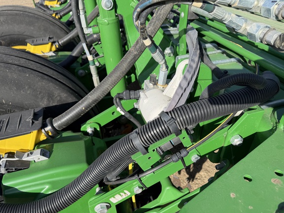 2019 John Deere 1775NT - Photo18