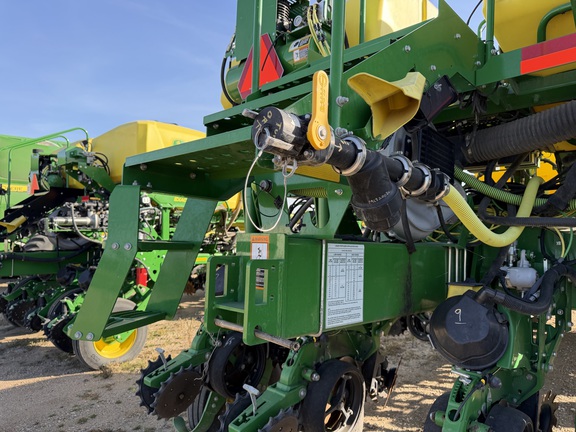 2019 John Deere 1775NT - Photo26