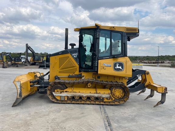 2023 John Deere 450 P-Tier