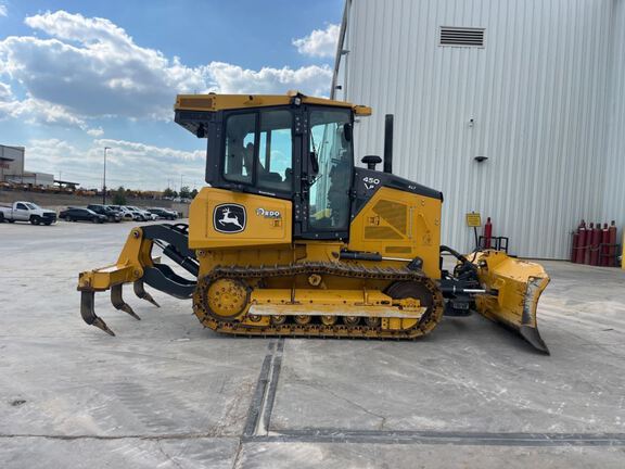 2023 John Deere 450 P-Tier