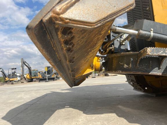 2023 John Deere 450 P-Tier