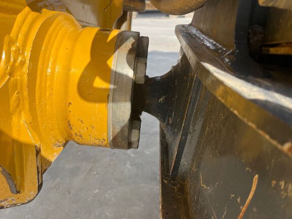 2023 John Deere 450 P-Tier