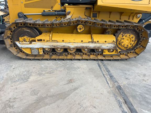 2023 John Deere 450 P-Tier