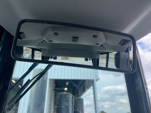2023 John Deere 450 P-Tier