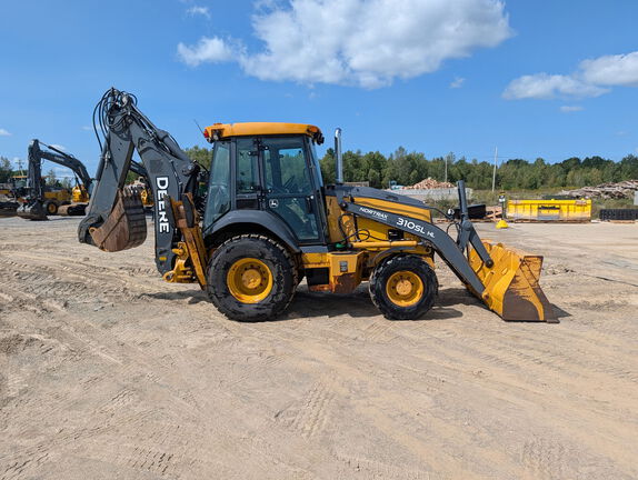 2015 John Deere 310SL HL