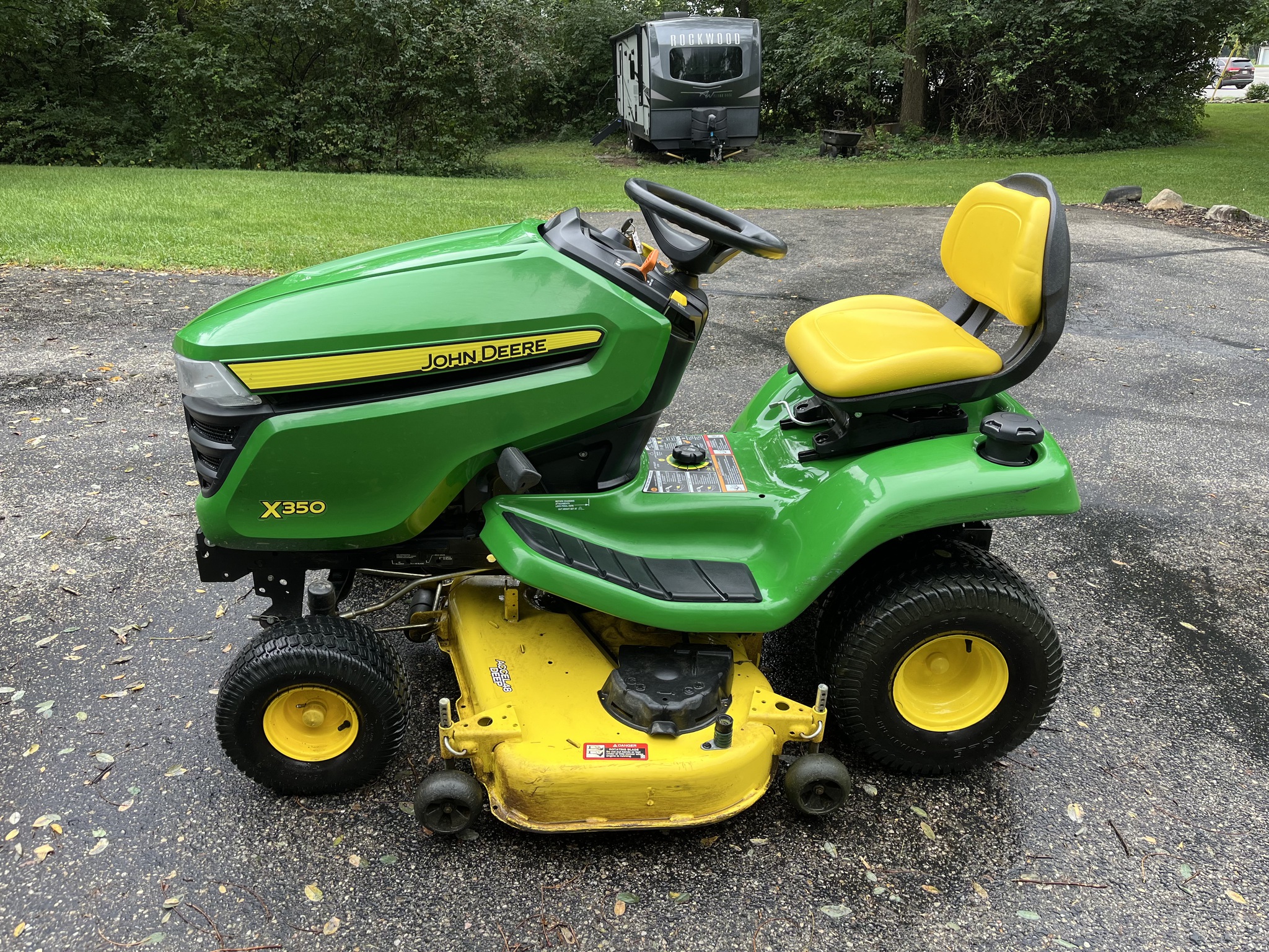 Used 2021 John Deere X350 Lawn & Garden Tractors at Koenig Equipment in Germantown, OH - PhotoXL1