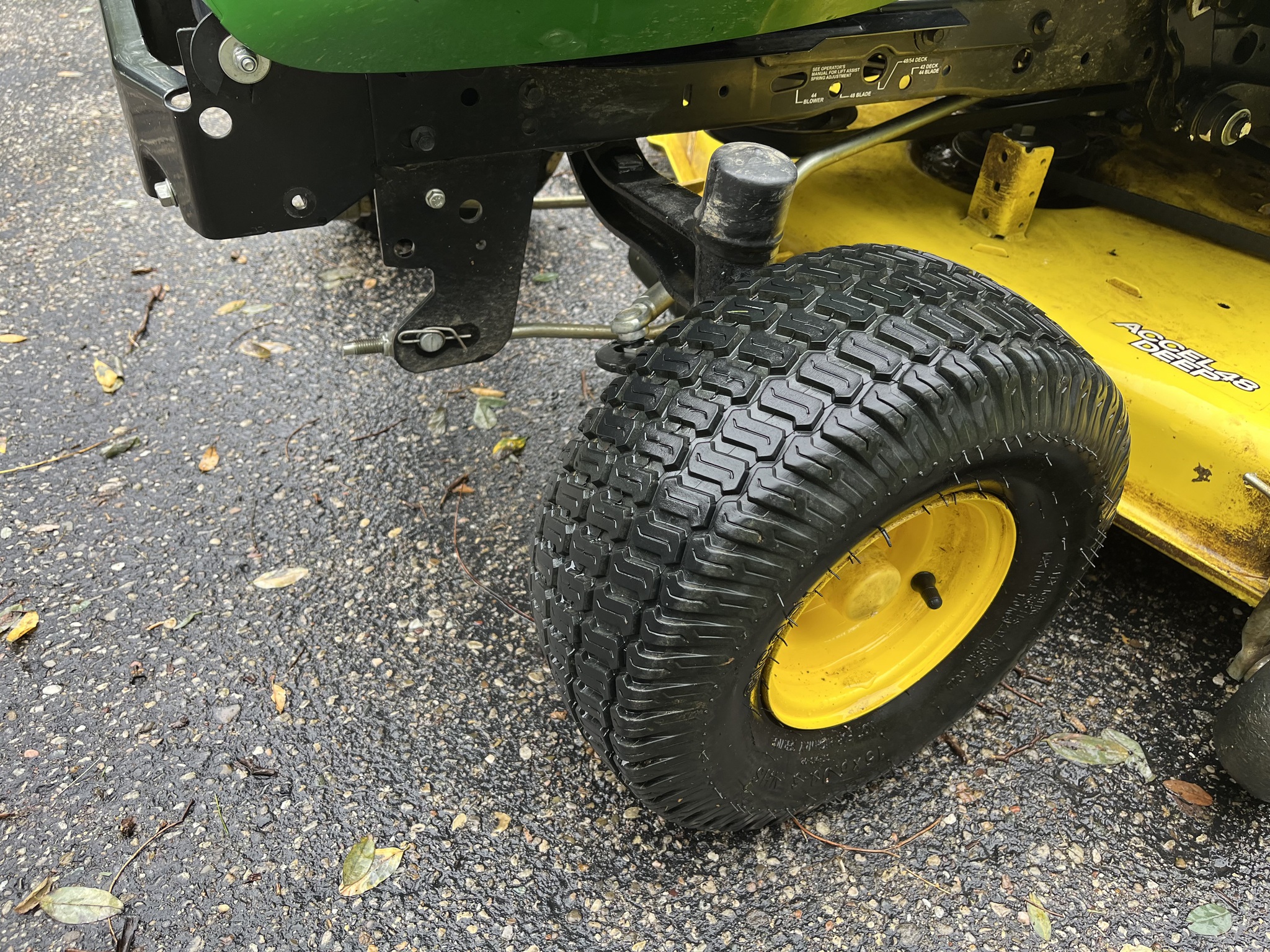 Used 2021 John Deere X350 Lawn & Garden Tractors at Koenig Equipment in Germantown, OH - PhotoXL11