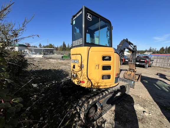 2017 John Deere 30G