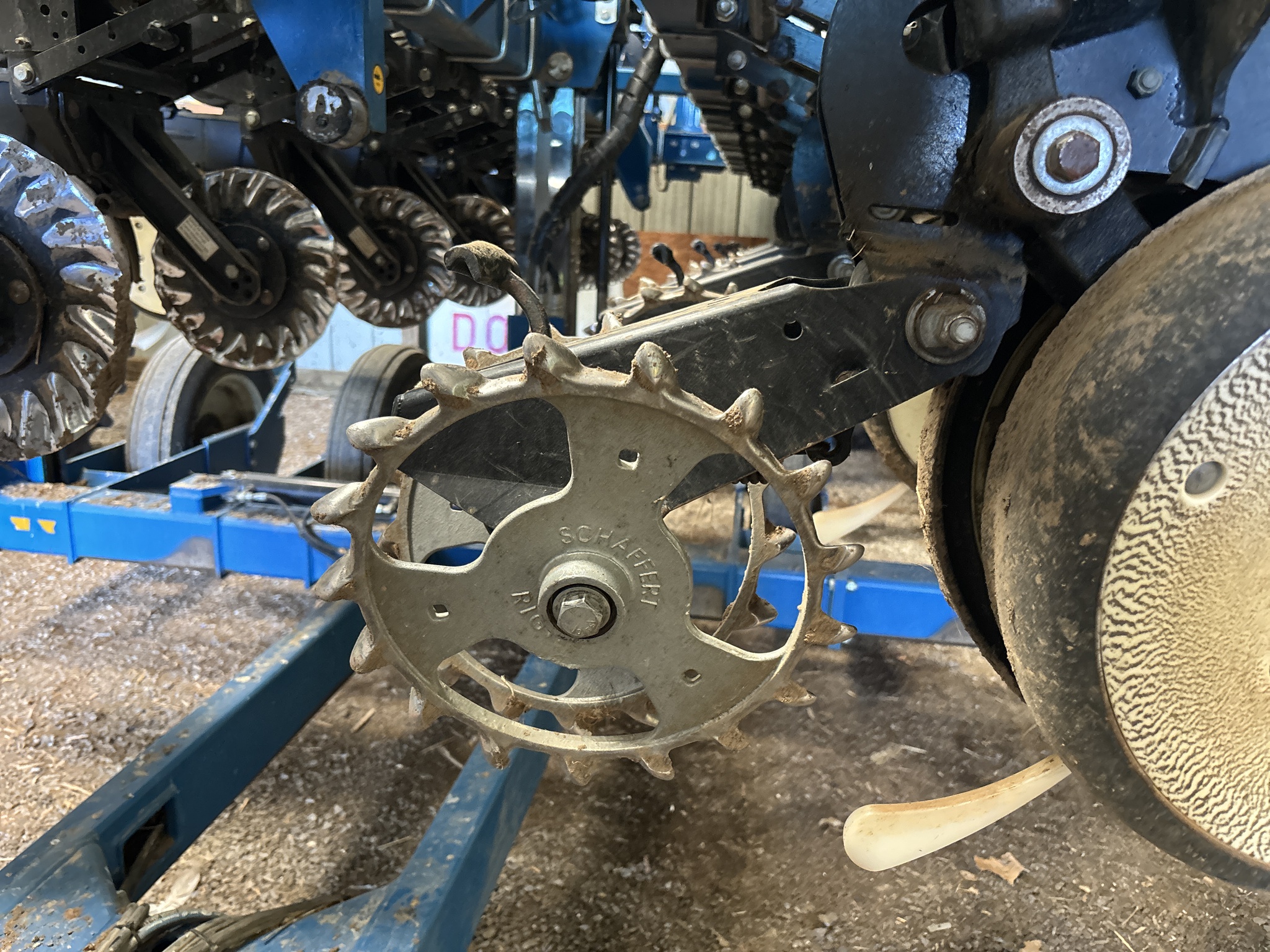 Used 2014 Kinze 3500 Planters: Drawn at Koenig Equipment in Urbana, OH - PhotoXL7