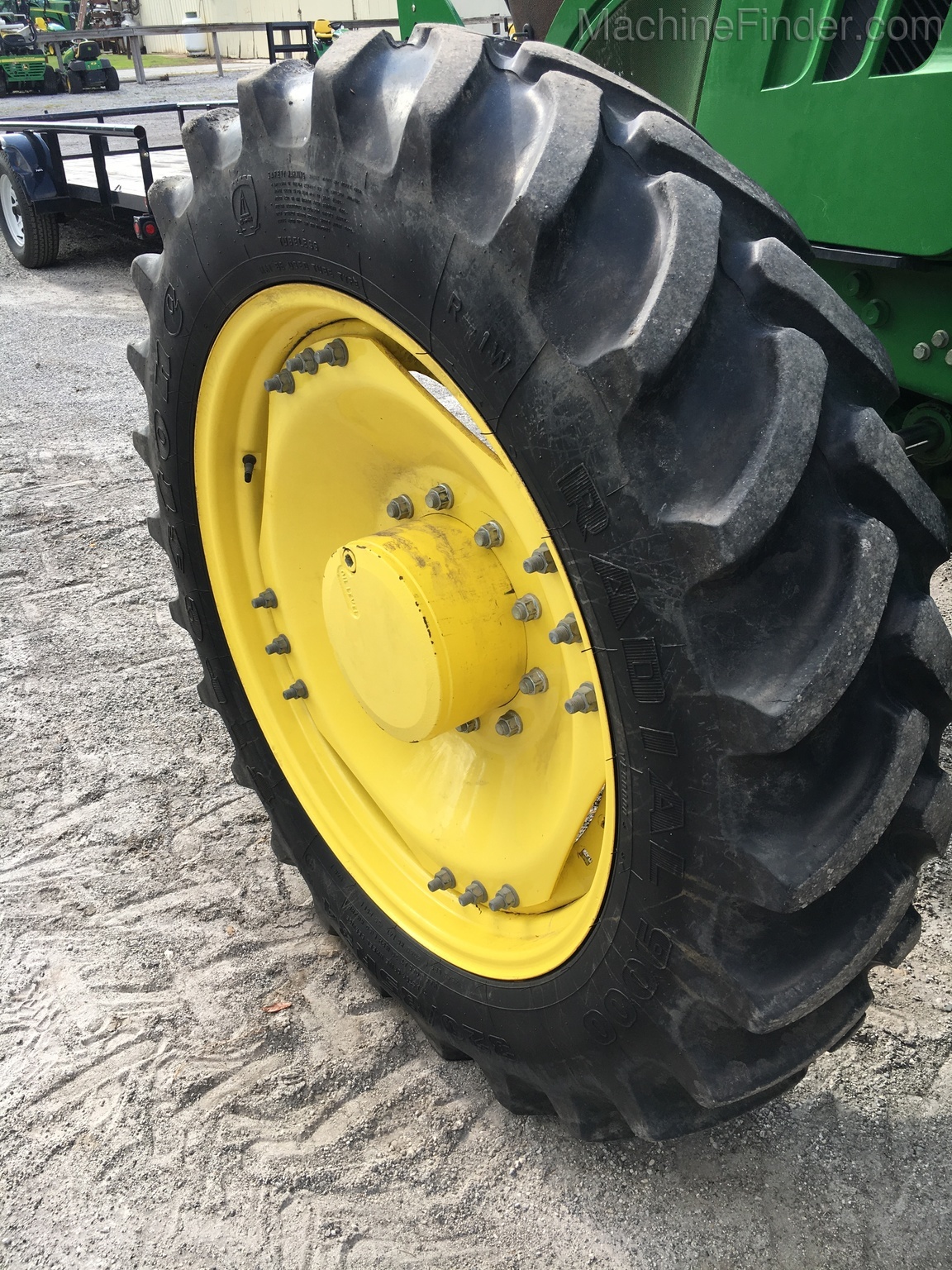 2016 John Deere 6155M Image 7