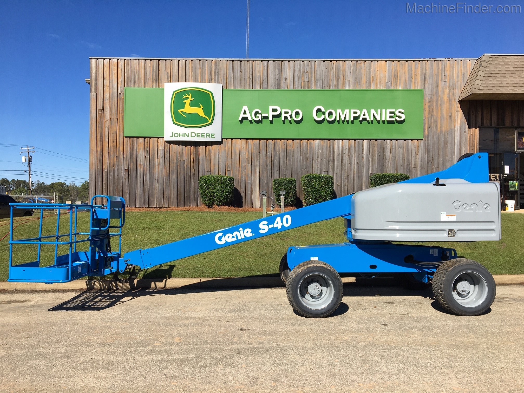 2008 Genie S40 Image 2