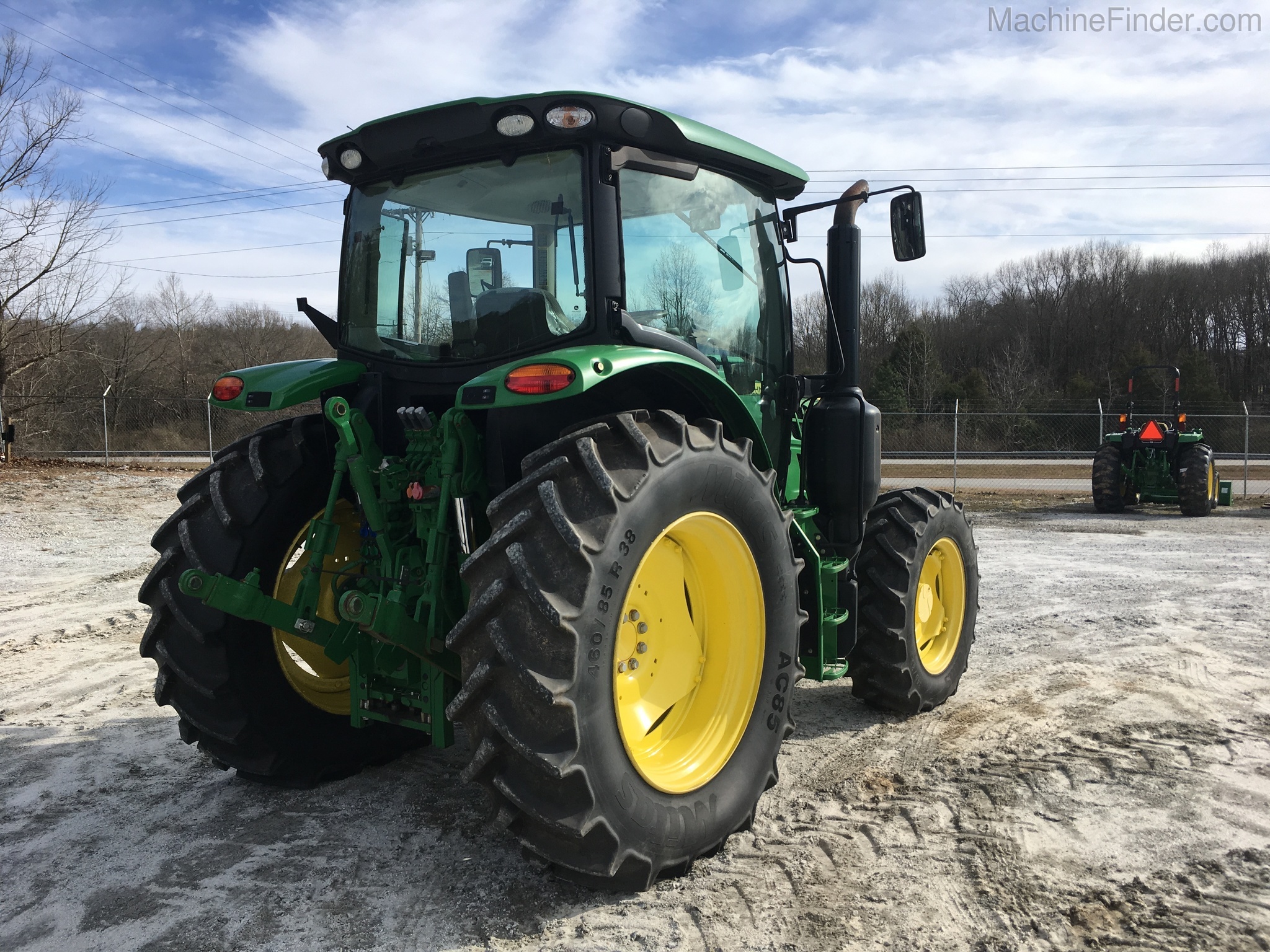 2016 John Deere 6130R Image 4