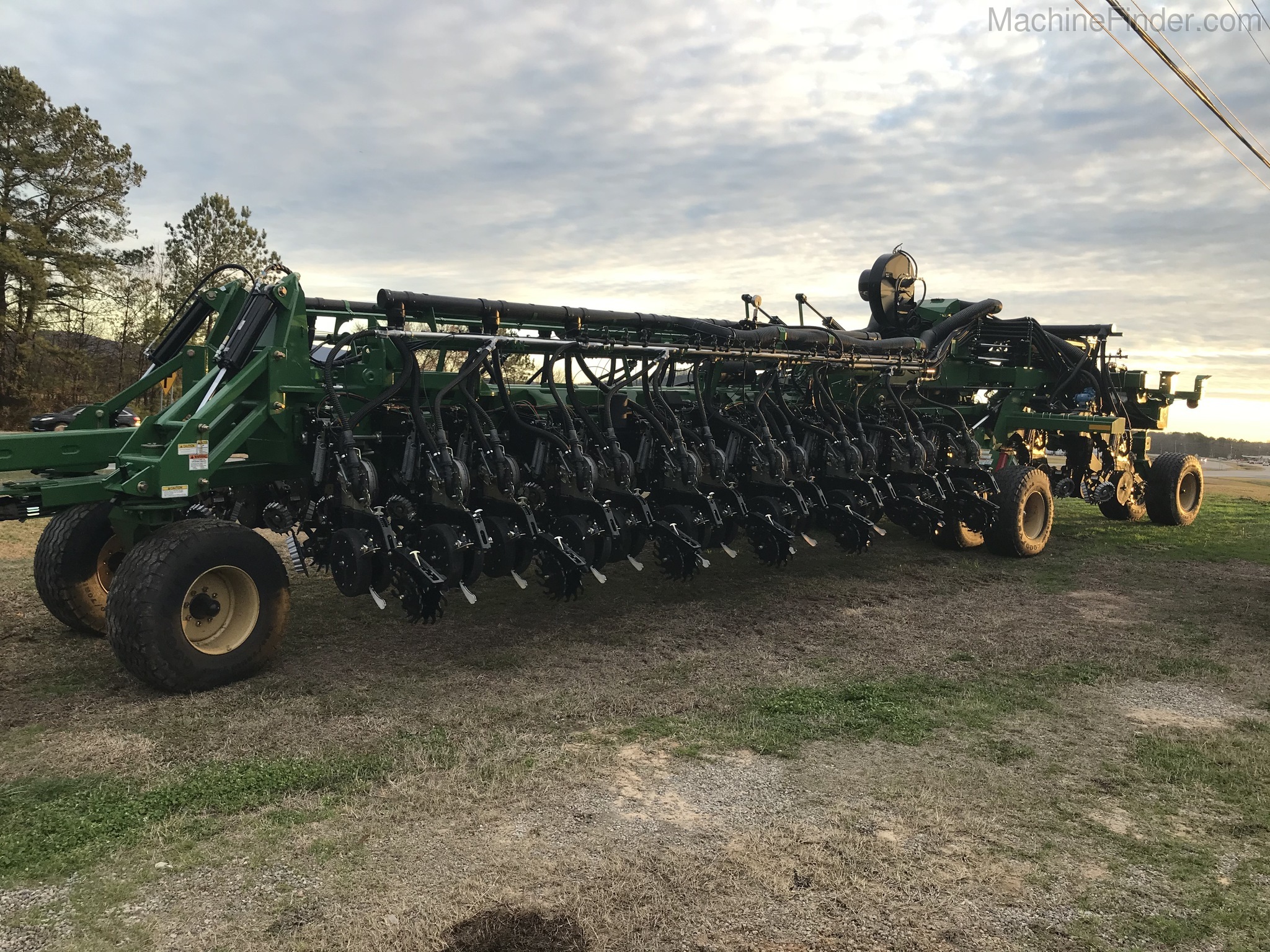 2019 Great Plains YP2425 Image 17