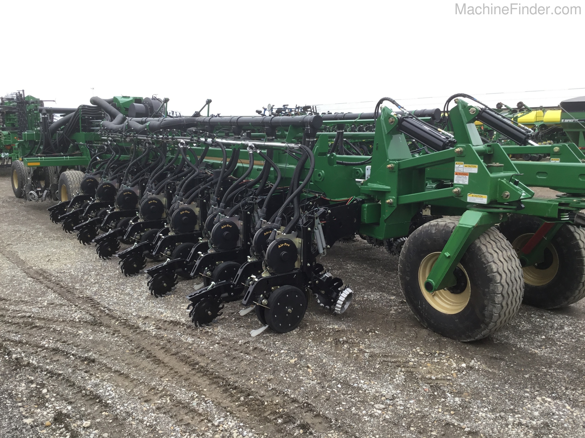 2019 Great Plains YP2425 Image 6