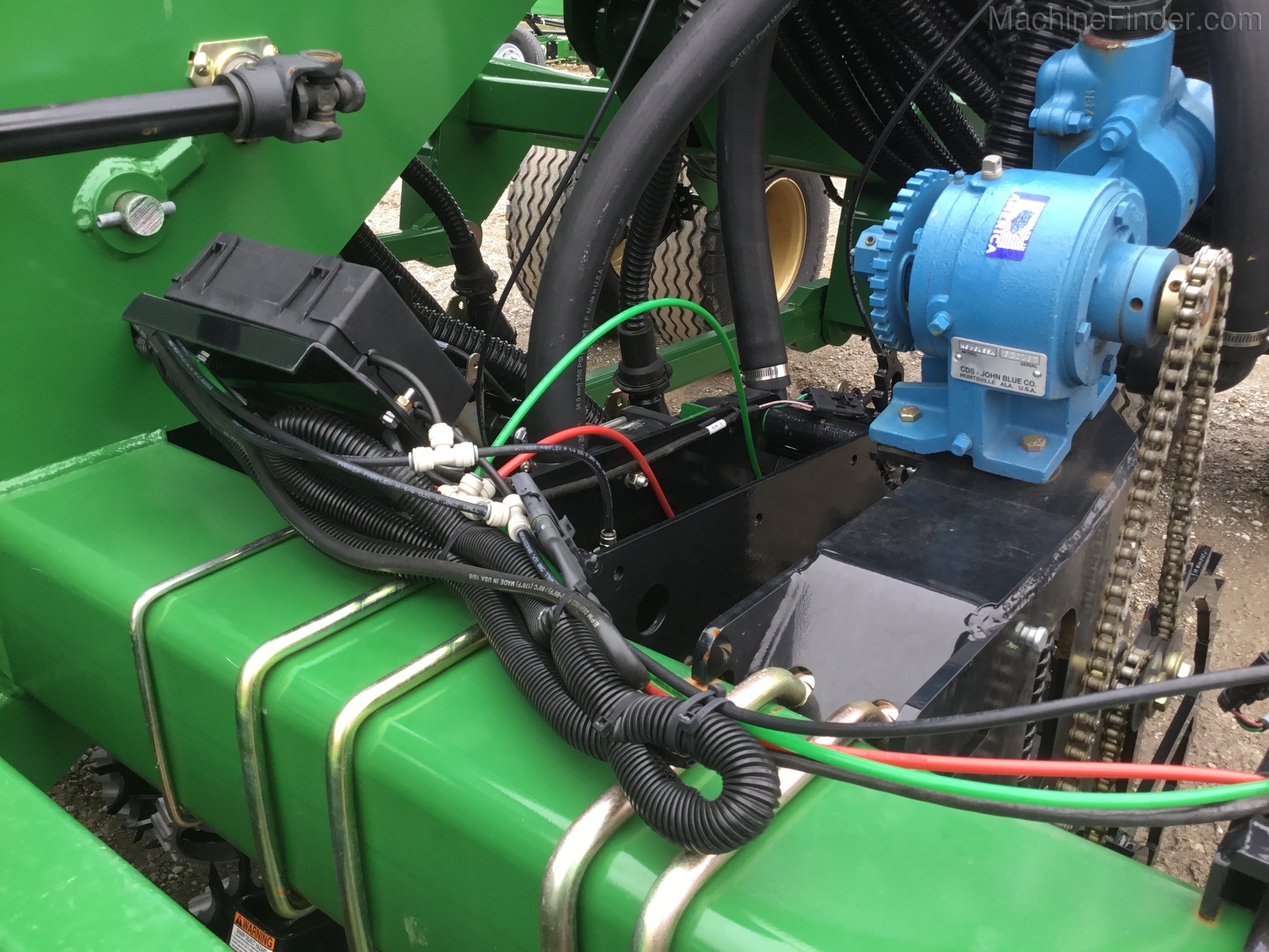 2019 Great Plains YP2425 Image 9