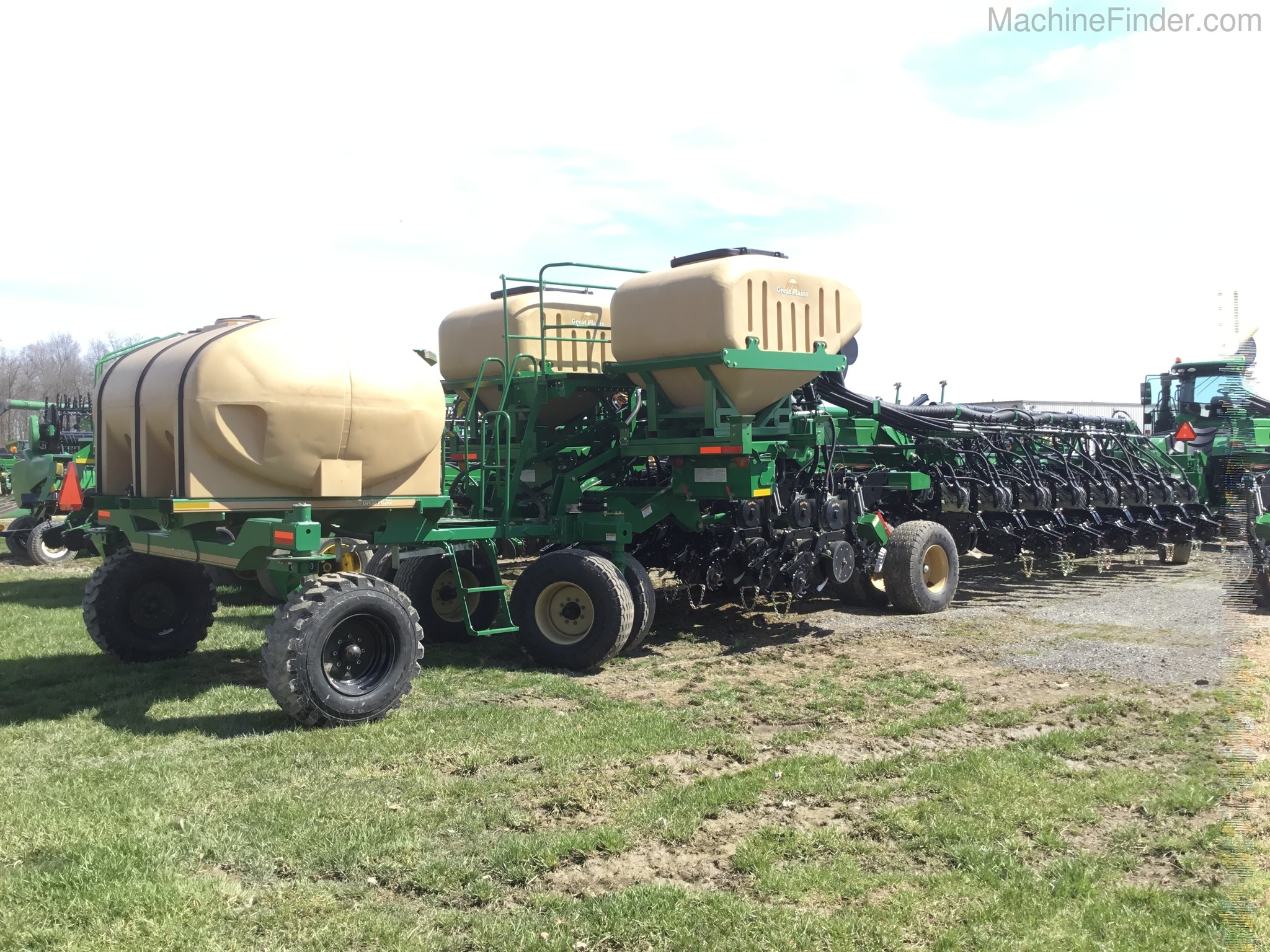 2019 Great Plains YP2425 Image 2