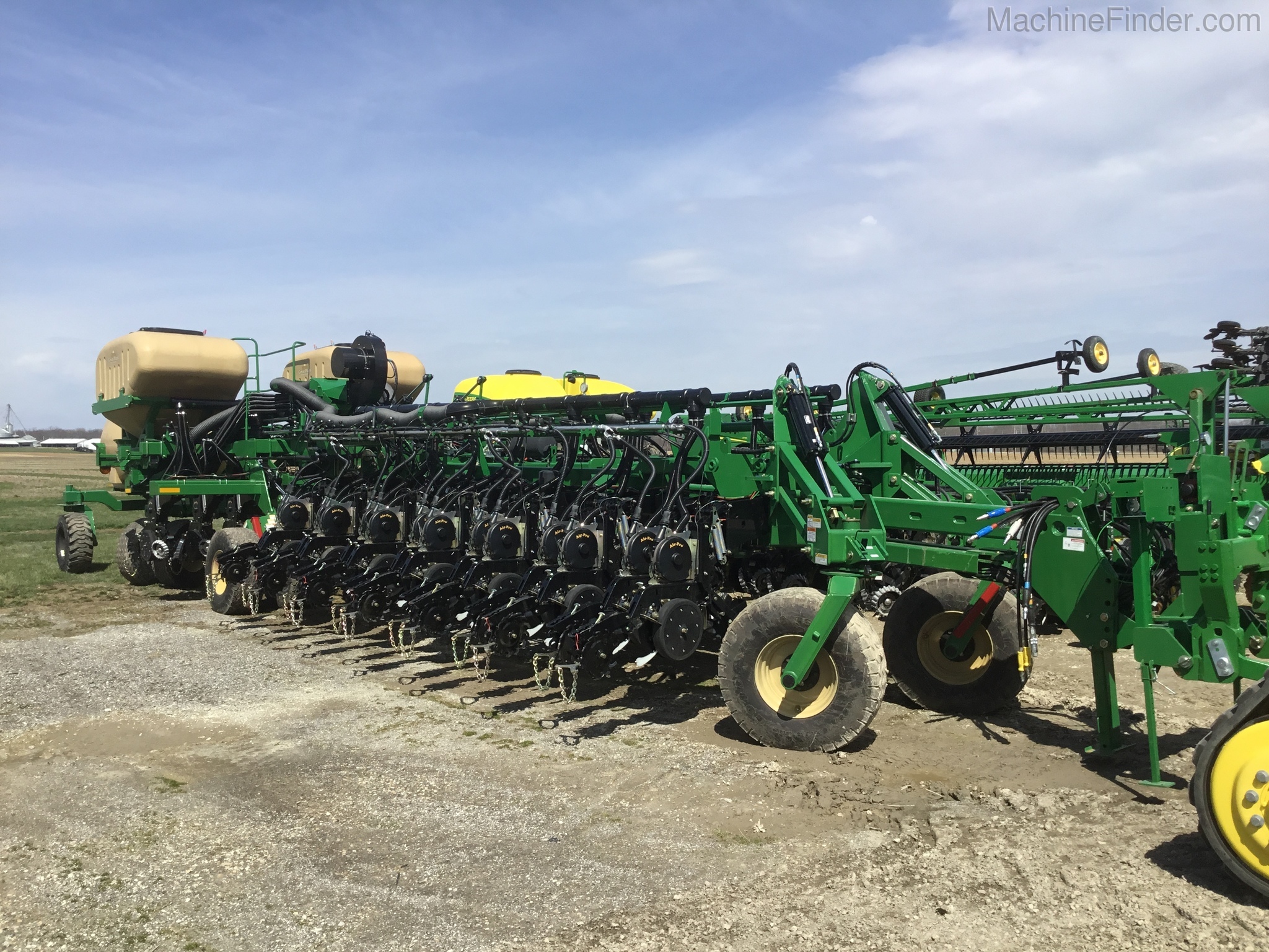 2019 Great Plains YP2425 Image 3