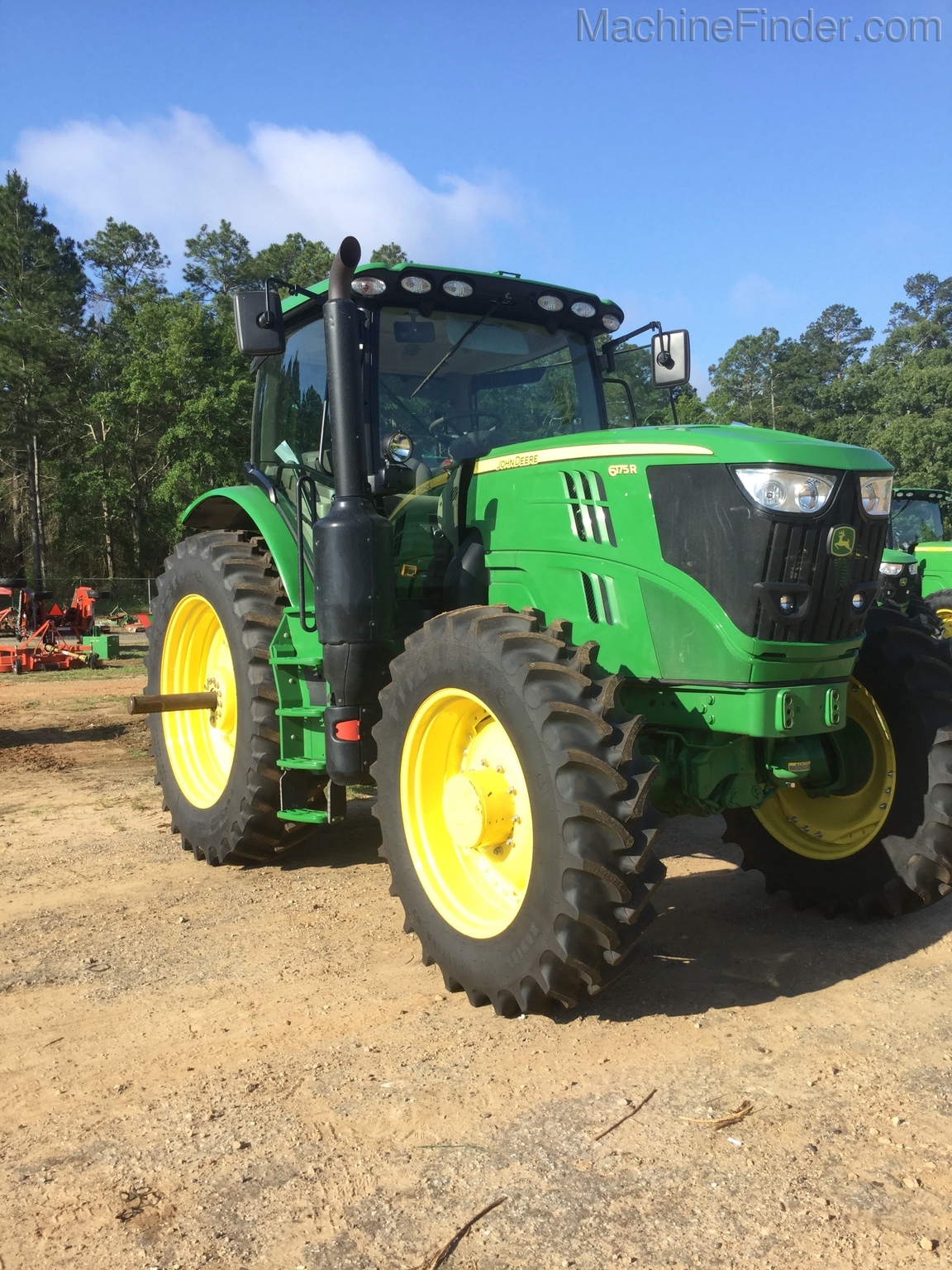 2019 John Deere 6175R Image 2