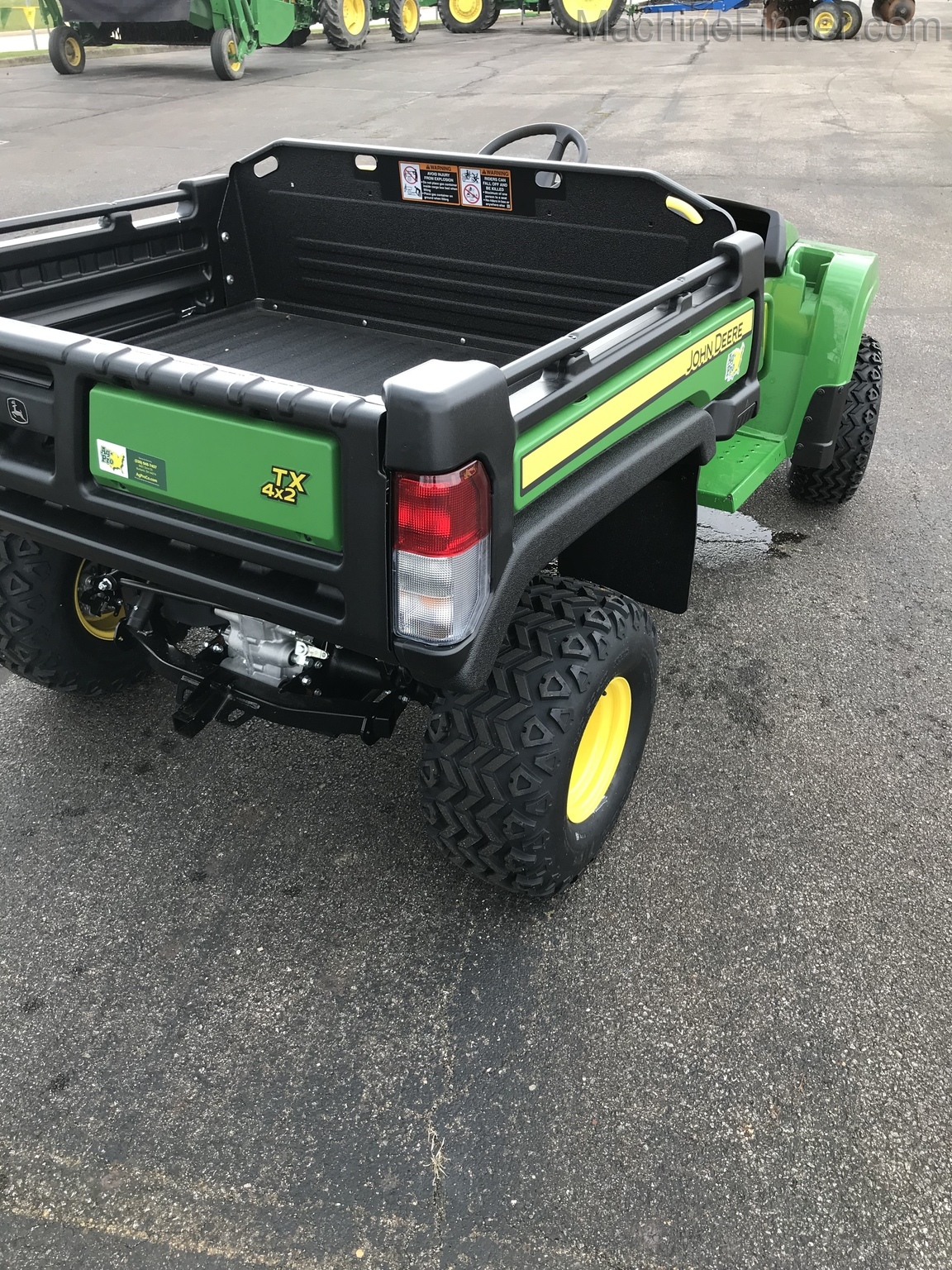 2020 John Deere TX 4X2 Image 2