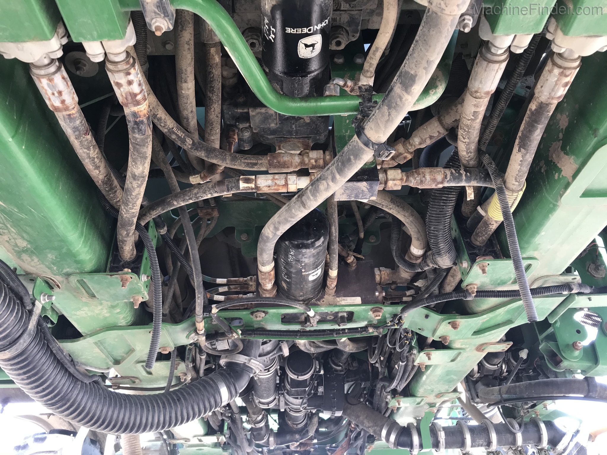 2016 John Deere R4030 Image 18