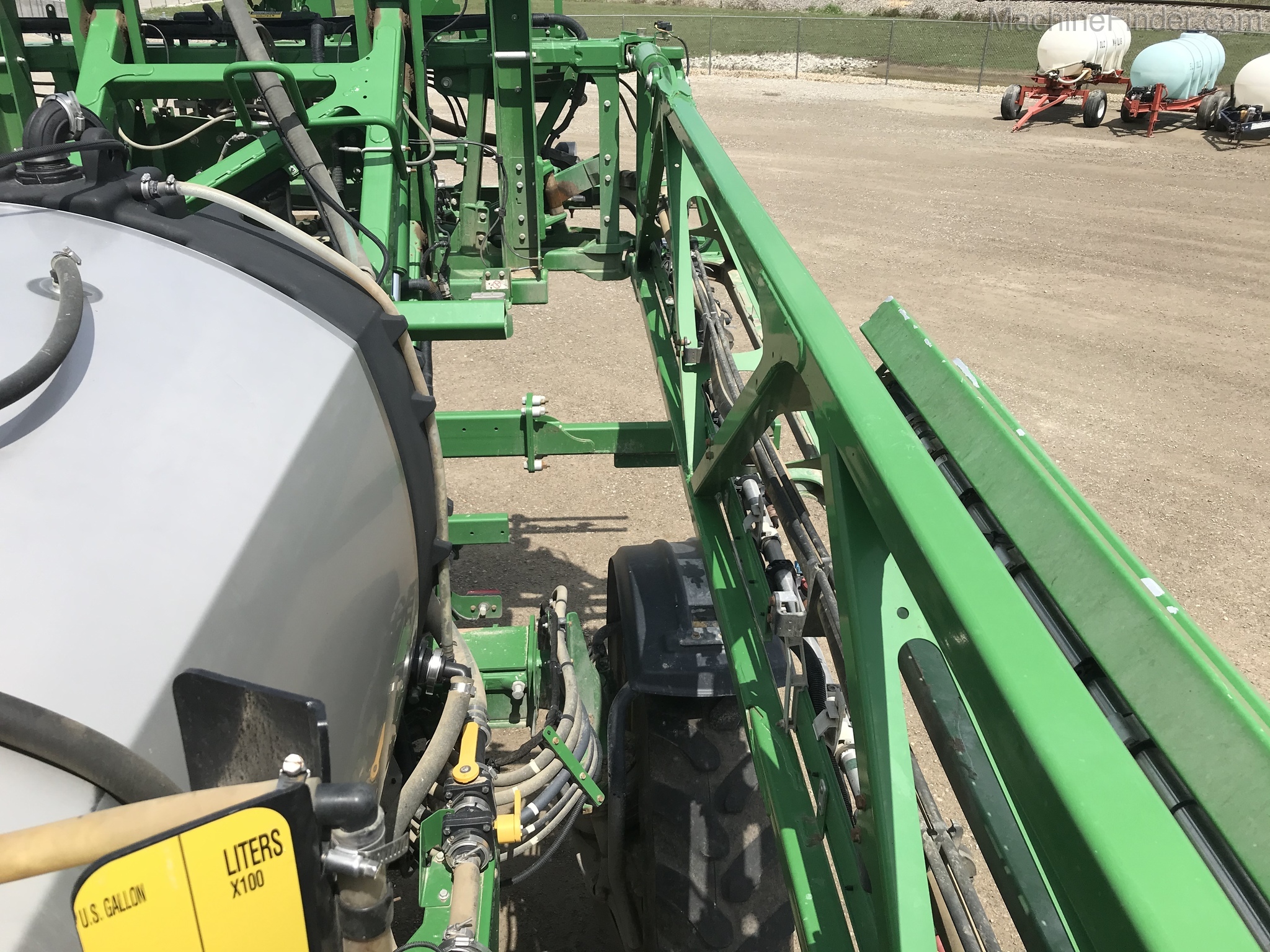 2016 John Deere R4030 Image 22