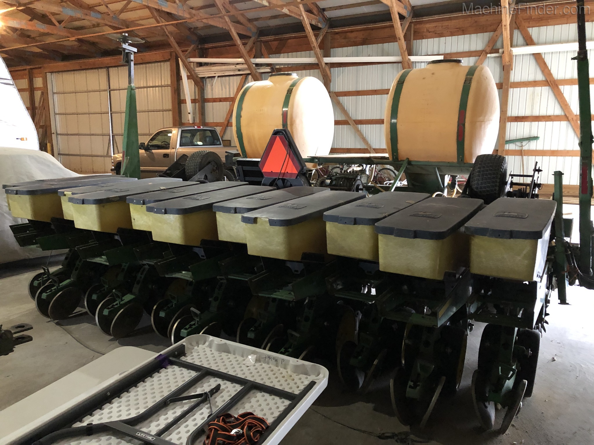 1987 John Deere 7240 Image 4