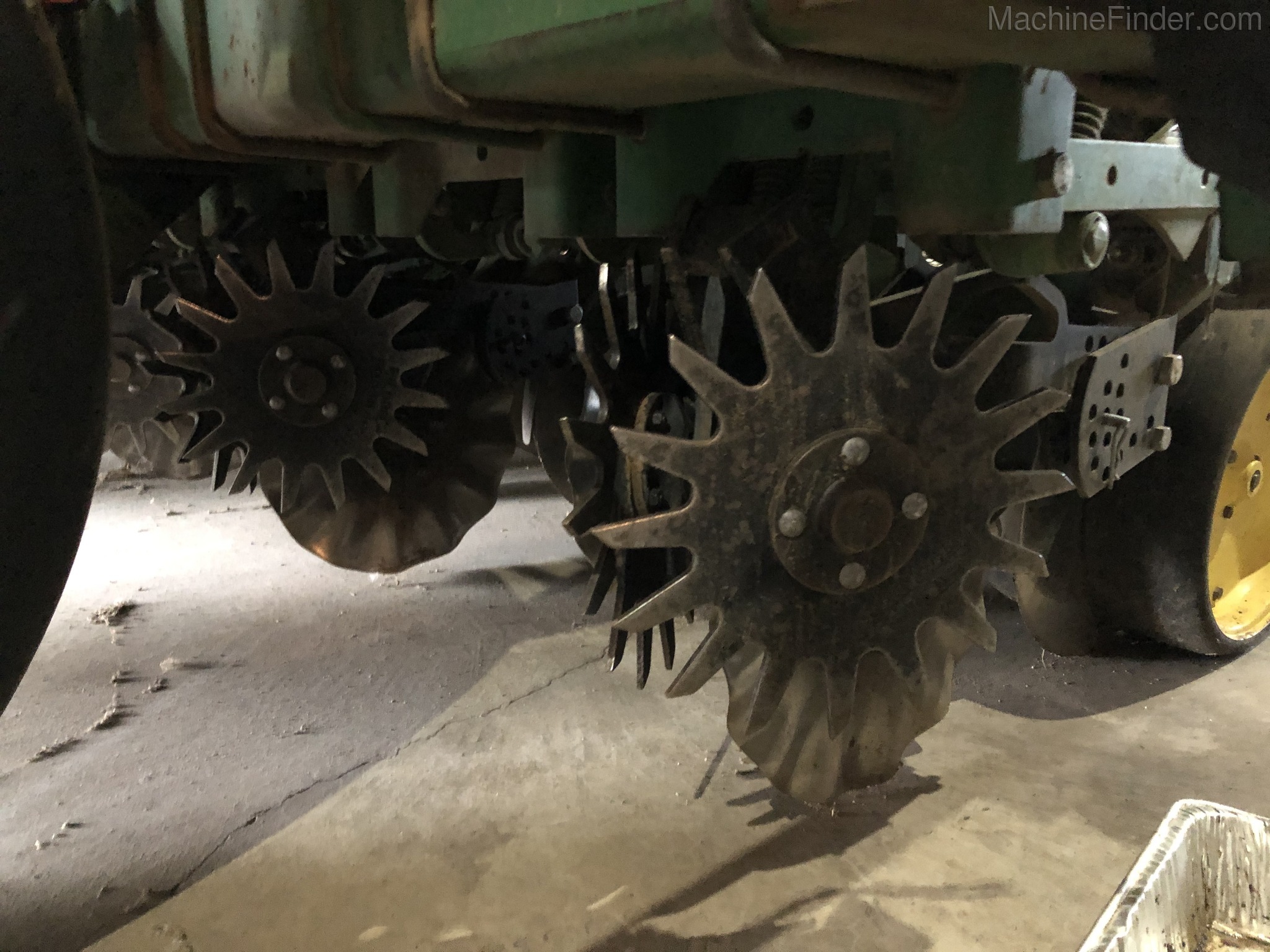 1987 John Deere 7240 Image 21