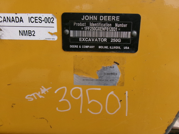2022 John Deere 250GL