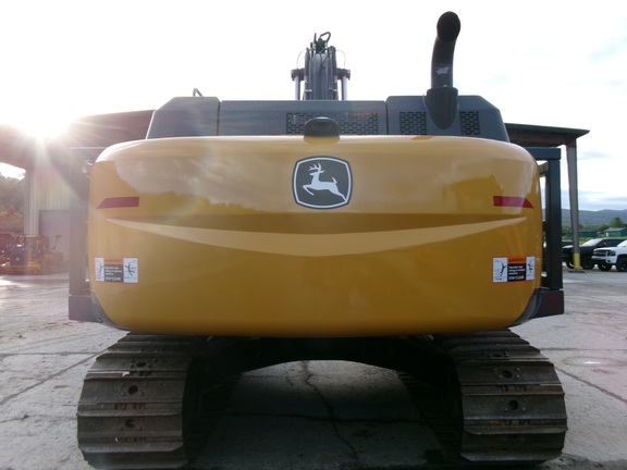 2022 John Deere 250GL
