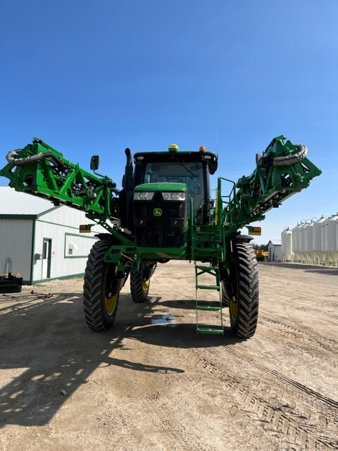 2018 John Deere R4038 Image 3