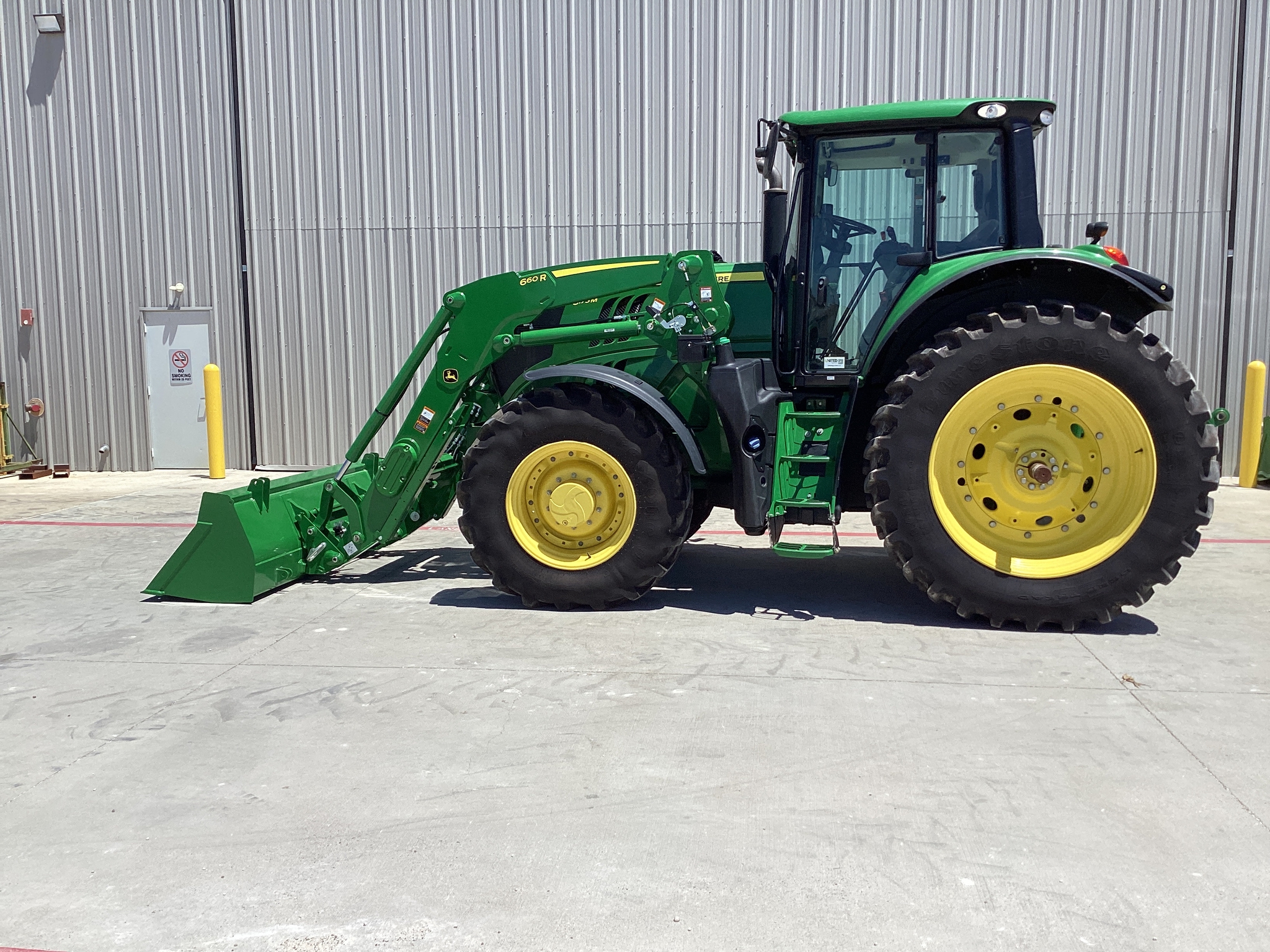 2023 John Deere 6175M Image 1