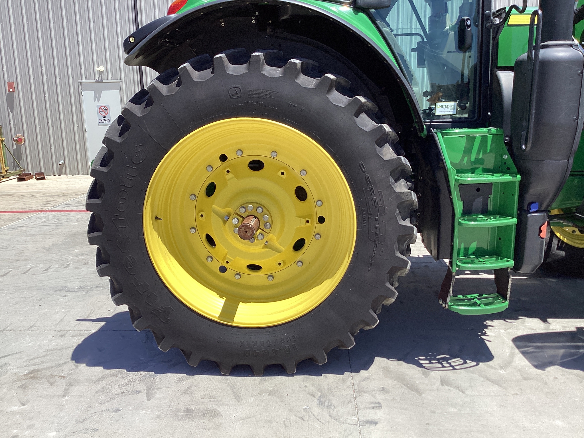 2023 John Deere 6175M Image 24