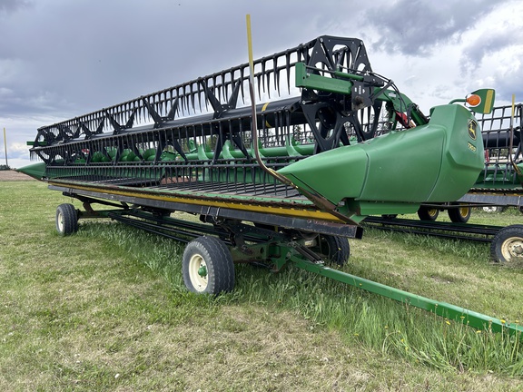  John Deere 730D