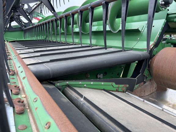 Used 2020 John Deere 730D Combine Platforms at Horizon Ag & Turf in Barrhead, AB - Photo26