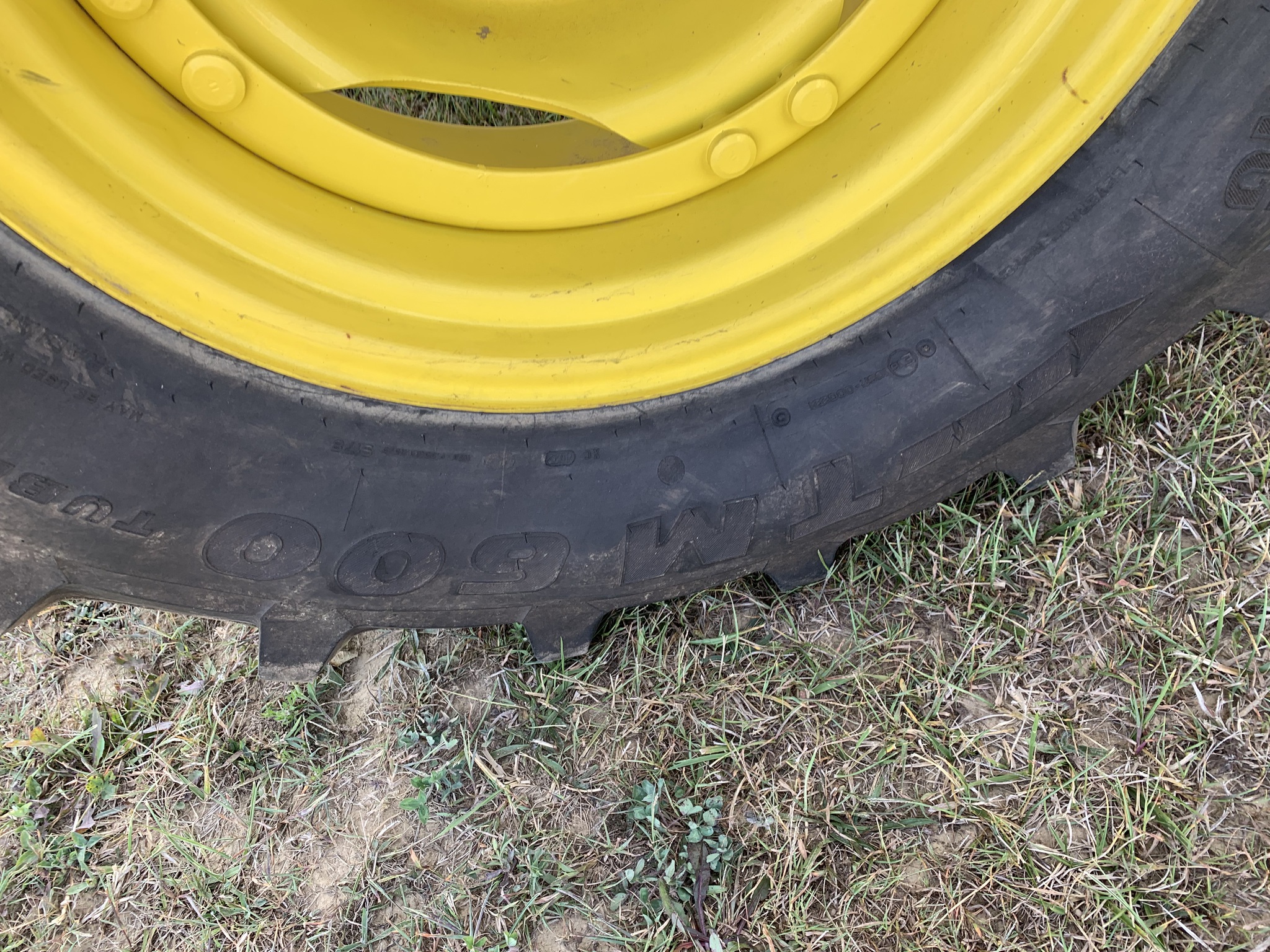 2021 John Deere 6110M Image 14