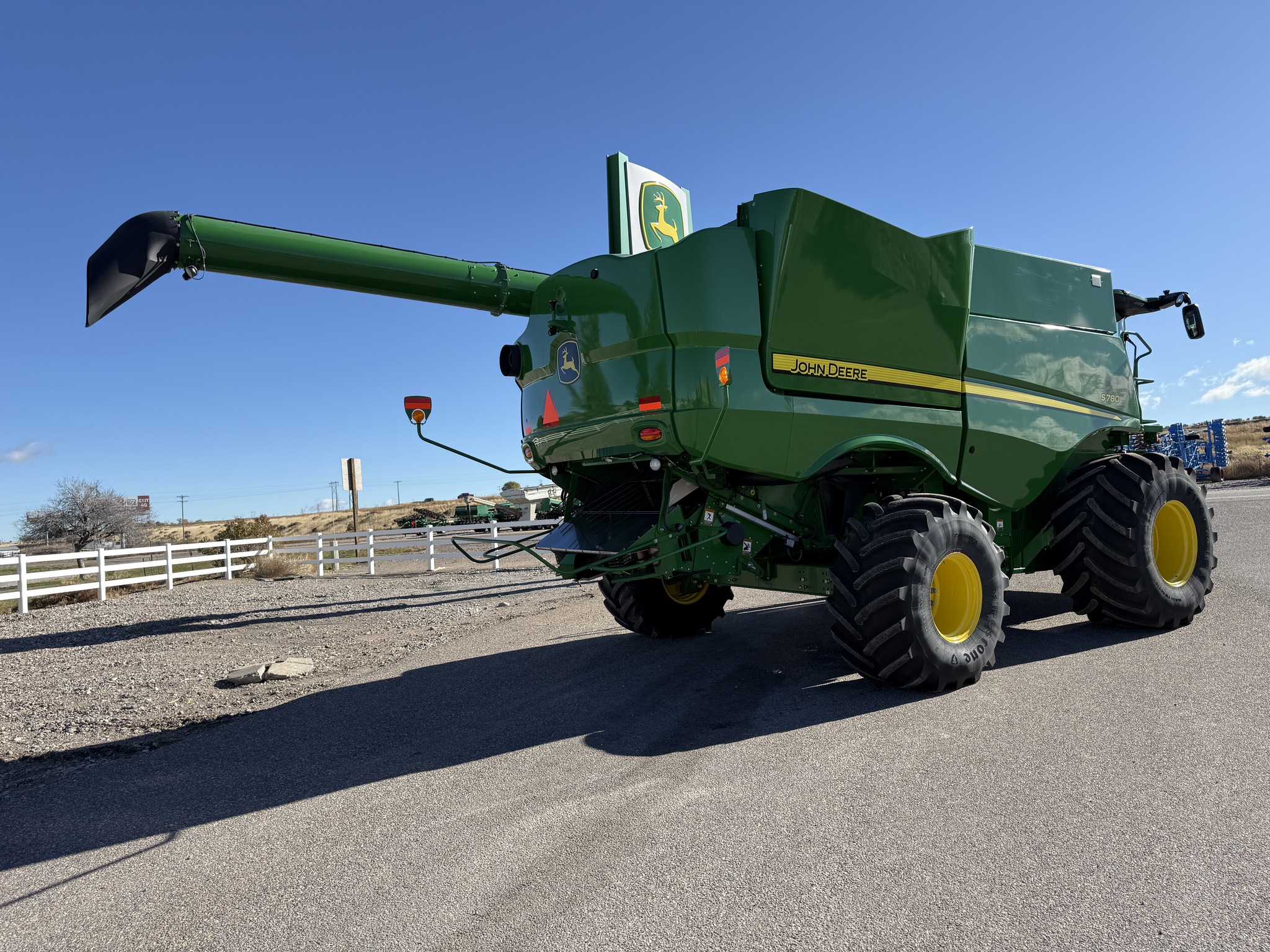 2023 John Deere S780 Image 5