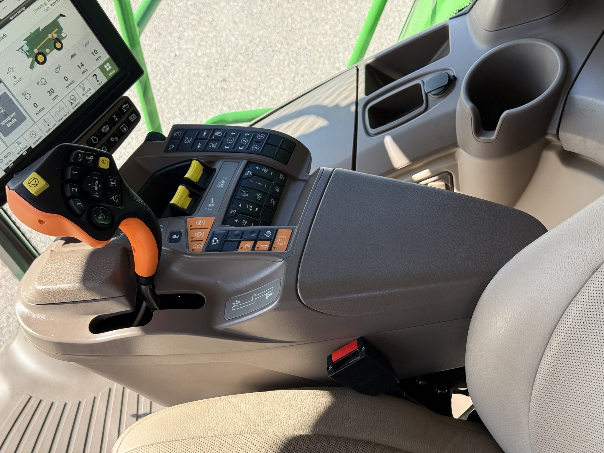 2023 John Deere S780 Image 14