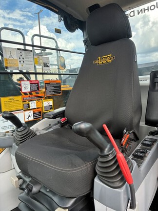 2024 John Deere 160P