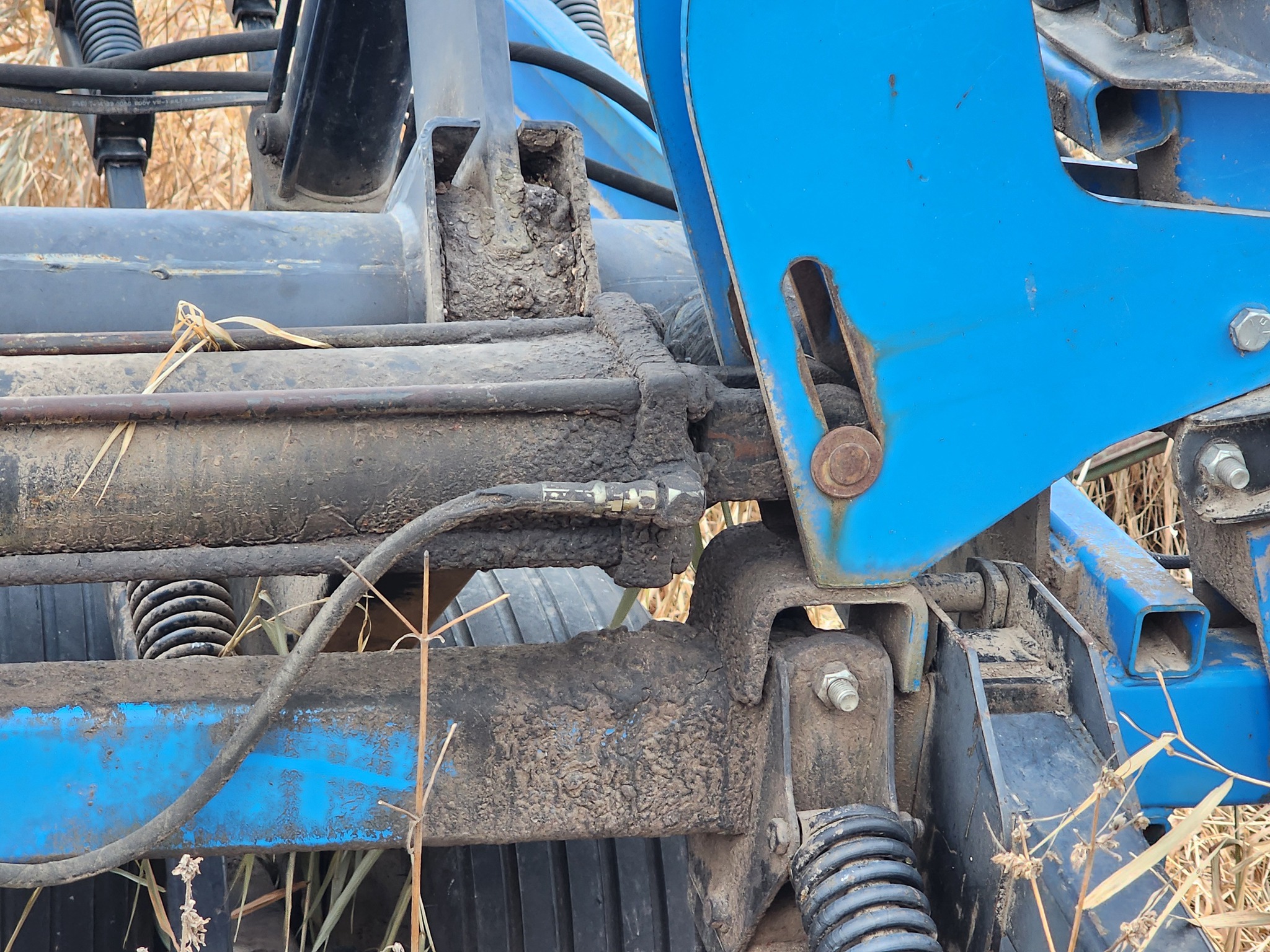 DMI TigerMate 32 Field Cultivators New Hampton, IA