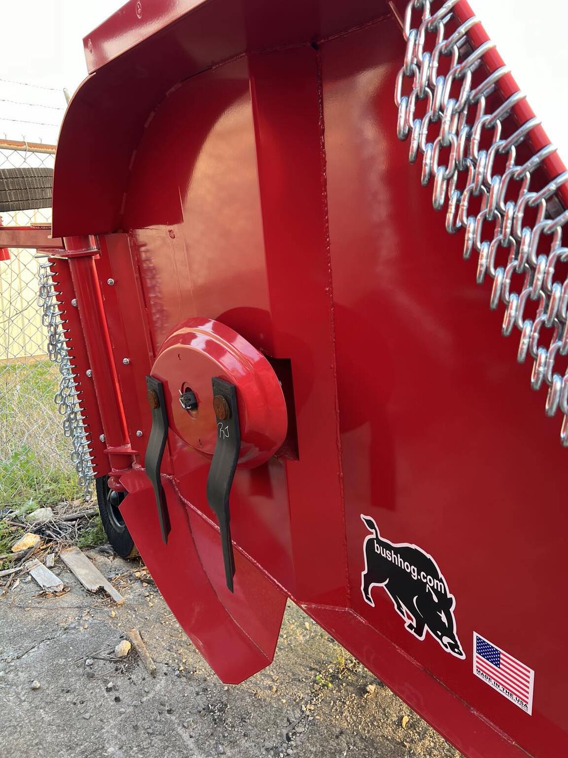 Bush Hog 1812 Image 2