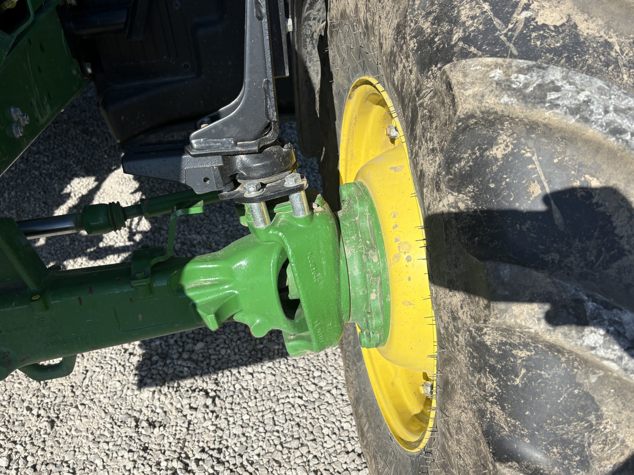 2022 John Deere 6120M Image 15